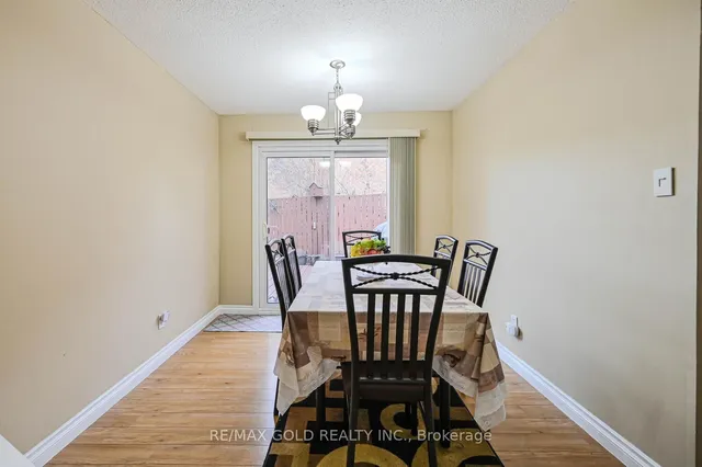 Additional image 13 of 10 Cupola Crt