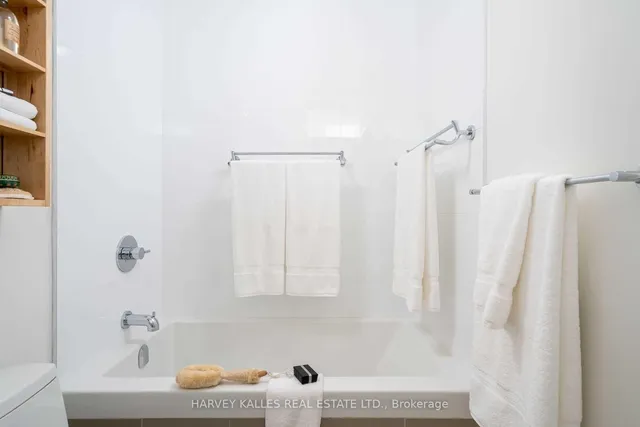 Additional image 11 of 1815 Yonge St Unit 1304