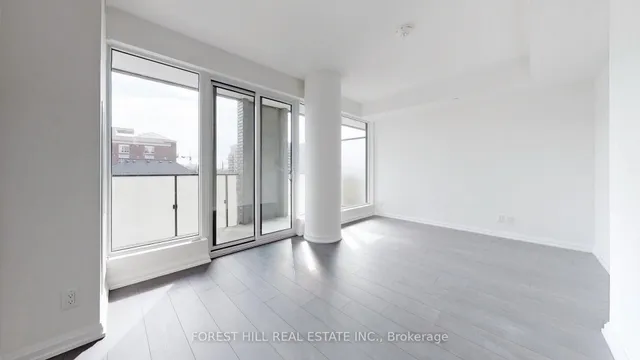 Additional image 3 of 4208 Dundas St Unit 305