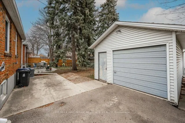 Additional image 3 of 49 Parker Ave