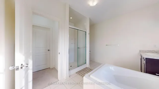 Additional image 19 of 16 O'connor Cres