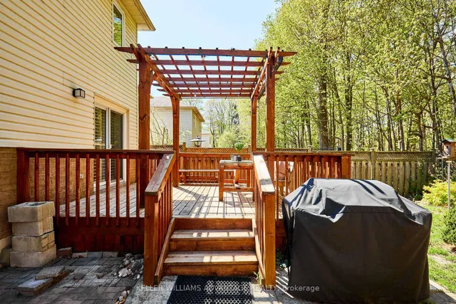 Additional image 17 of 76 Piperbrook Cres