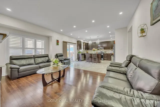 Additional image 14 of 10 Lola Cres