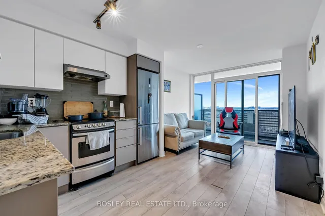 Additional image 10 of 160 Flemington Rd Unit 1409