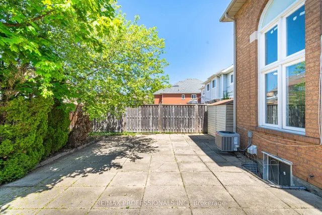 Additional image 40 of 11 Asterwind Cres