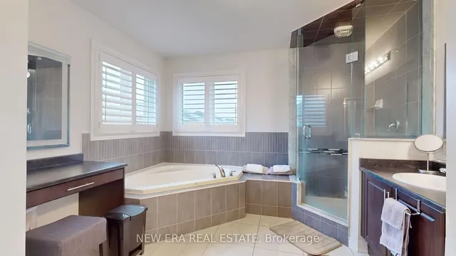 Additional image 27 of 22 Wasaga Rd