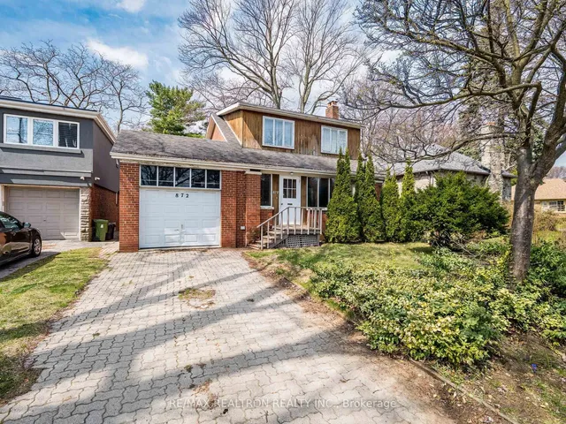 Additional image 2 of 872 Royal York Rd