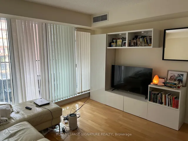 Additional image 2 of 111 Elizabeth St Unit 915