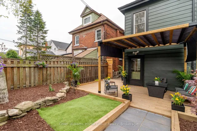 Additional image 36 of 82 Oak Ave