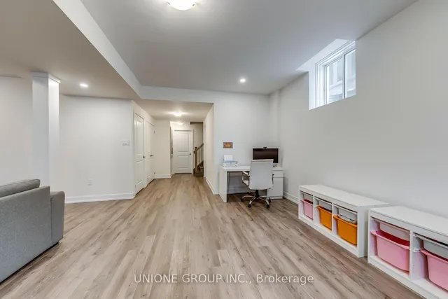 Additional image 33 of 74 Marvin Ave