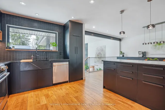 Additional image 19 of 3 Forest Ave