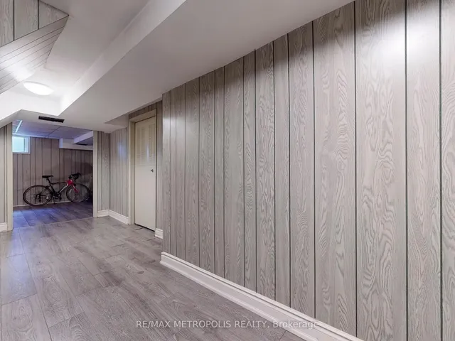 Additional image 30 of 7033 Netherbrae Rd Unit 8