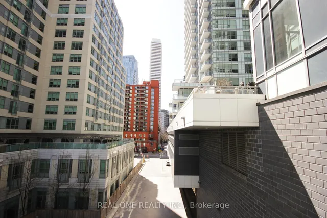 Additional image 19 of 98 Lillian St Unit 315