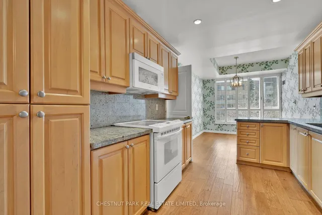 Additional image 14 of 2662 Bloor St Unit 312