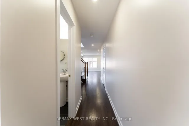 Additional image 9 of 2 Scarletwood St