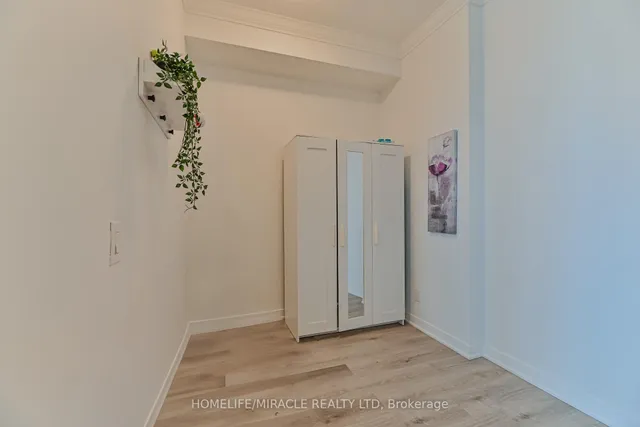 Additional image 27 of 840 Queens Plate Dr Unit 1609