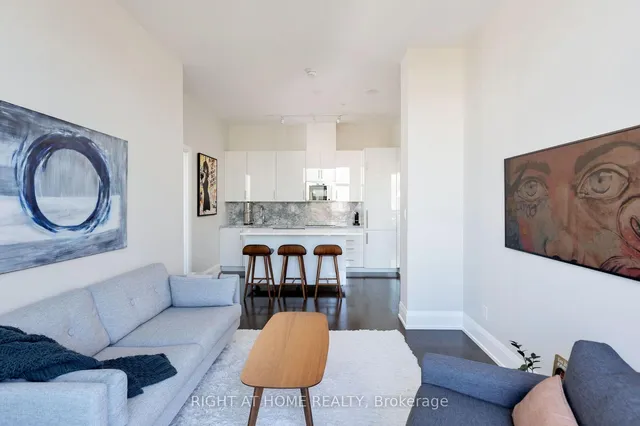 Additional image 15 of 460 Adelaide St Unit PH 216