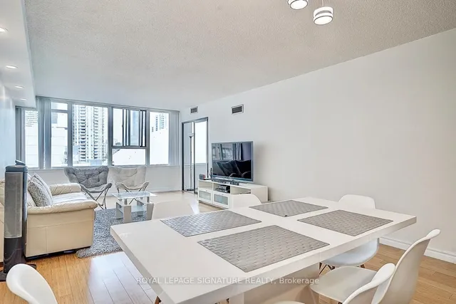 Additional image 7 of 45 Carlton St Unit 1209