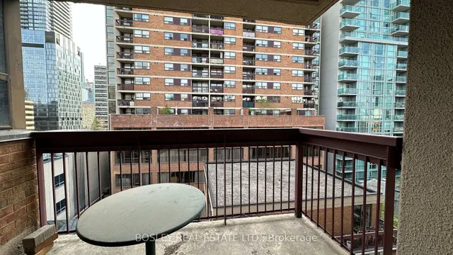 Additional image 6 of 89 McCaul St Unit 720
