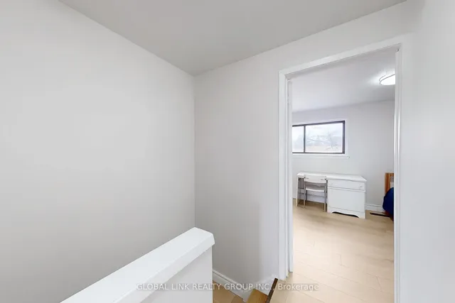 Additional image 23 of 85 Rameau Dr Unit 6