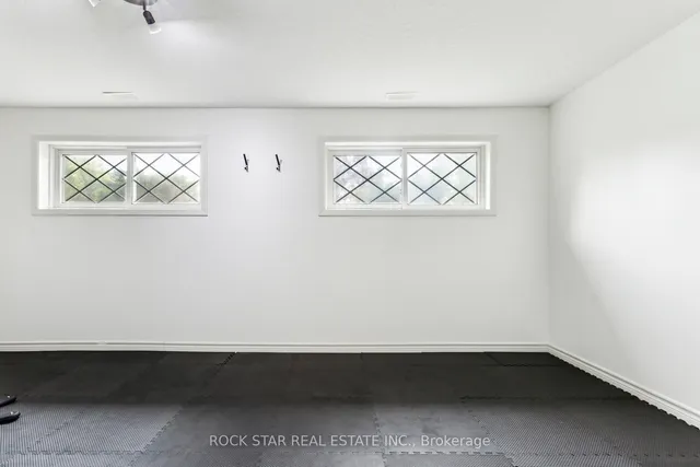 Additional image 21 of 130 Hudson Cres