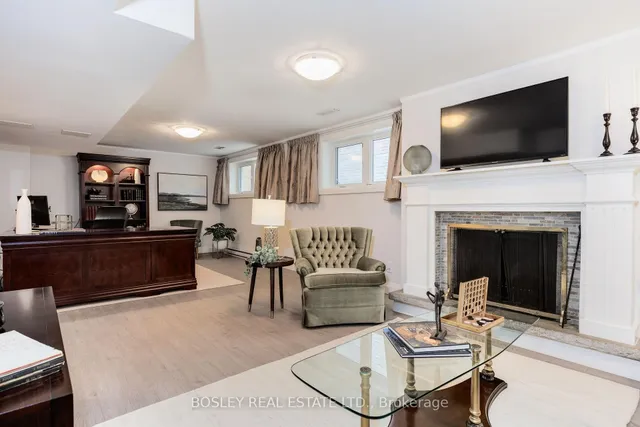 Additional image 40 of 265 Chaplin Cres