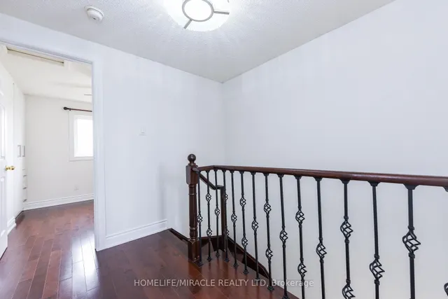 Additional image 28 of 40 Calmist Cres