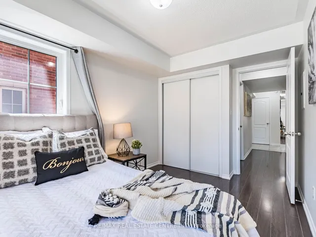 Additional image 40 of 2460 Post Rd Unit 3