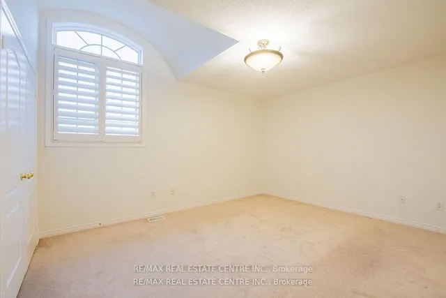 Additional image 15 of 4690 Huffman Rd