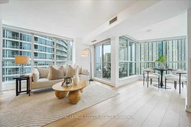 Additional image 19 of 208 Queens Quay Unit 1902