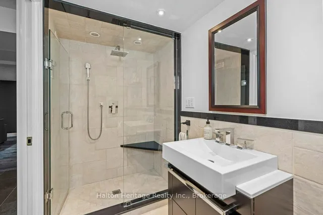 Additional image 39 of 376 East 18th St
