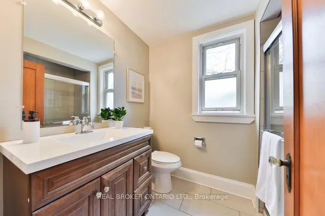 Additional image 20 of 542 Cumberland Ave