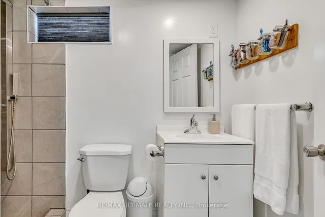 Additional image 32 of 420 Harvie Ave