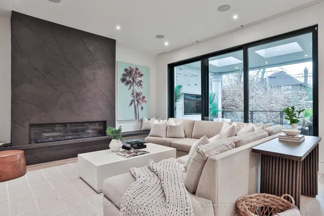 Additional image 10 of 216 Glenayr Rd