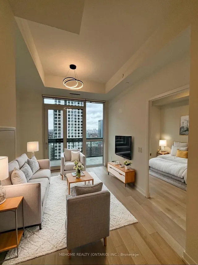 Additional image 5 of 39 Roehampton Ave Unit 2101