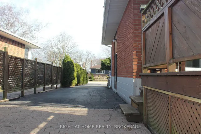 Additional image 40 of 90 Foxbar Rd