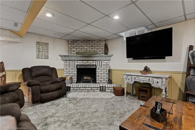 Additional image 28 of 2385 Cotswold Cres