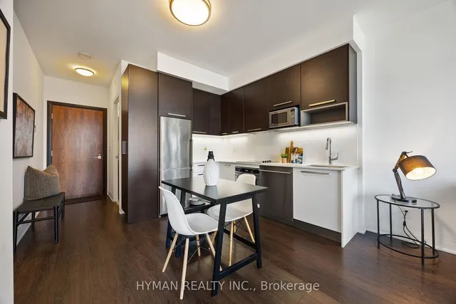 Additional image 11 of 36 Park Lawn Rd Unit 607