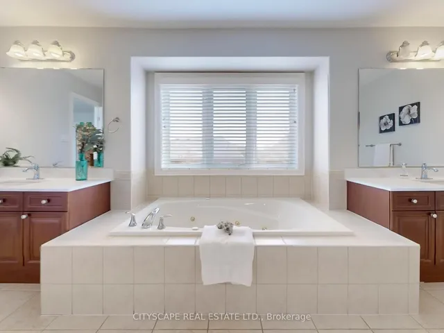 Additional image 46 of 93 Tremaine Dr