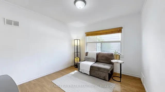 Additional image 11 of 41 MacDonald St St