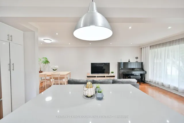 Additional image 11 of 10 Billington Cres