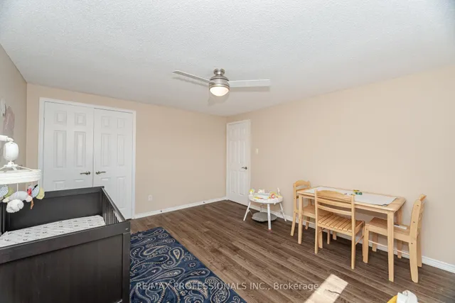 Additional image 31 of 72 Barr Cres