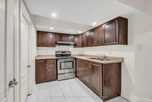 Additional image 40 of 8 Griffith Crt