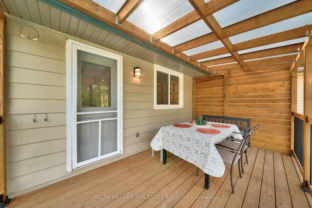 Additional image 32 of 661 Jennifer Cres