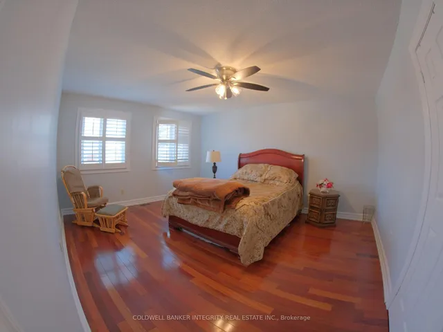 Additional image 5 of 2814 Guilford Cres