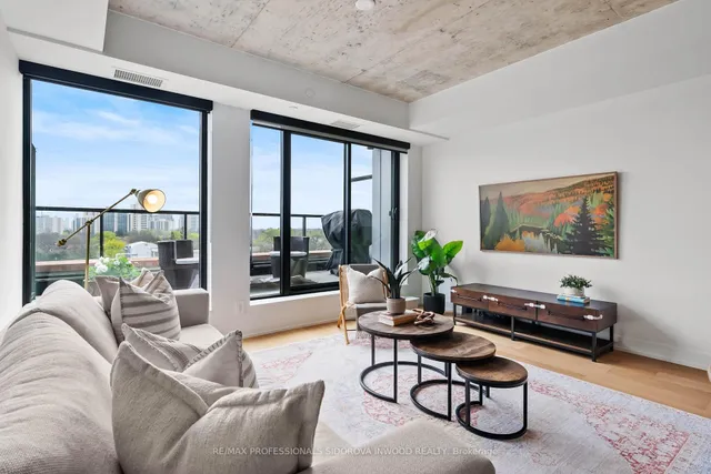 Additional image 7 of 2720 Dundas St Unit 606