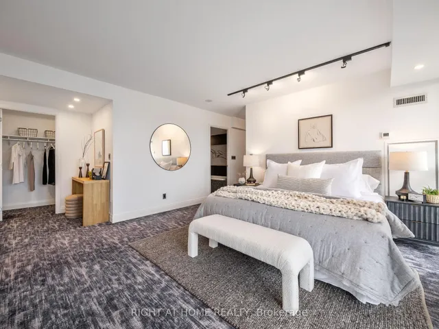 Additional image 16 of 1430 Yonge St Unit 705