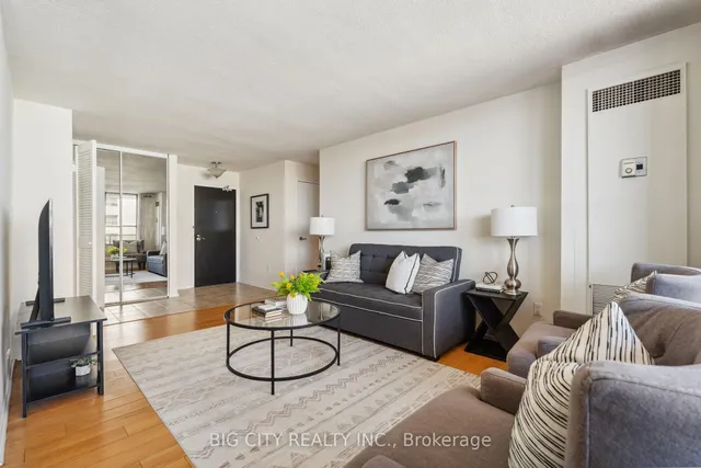 Additional image 8 of 2721 Victoria Park Ave Unit 901