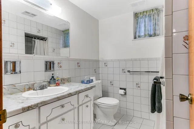 Additional image 23 of 2981 Weston Rd