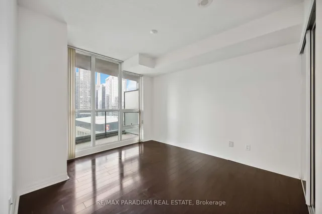 Additional image 22 of 16 Yonge St Unit 1713